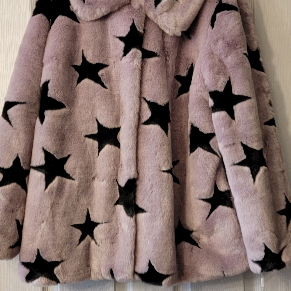 Beautiful Faux Fur Swing Coat.  NWT